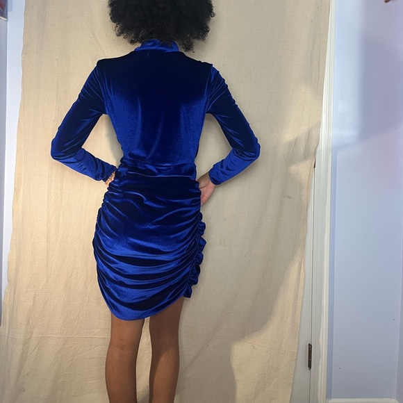 Navy Blue velvet dress from boohoo size 2 - Picture 2 of 2